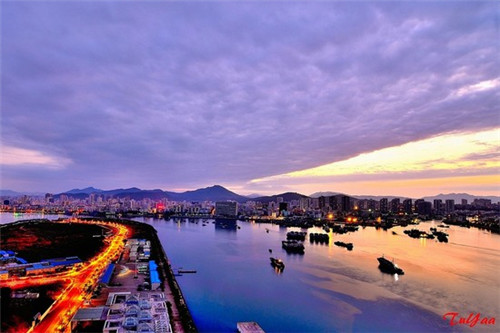 雷霆雄鹿加盟费多少，雄鹿vs雷霆全场比赛录像回放